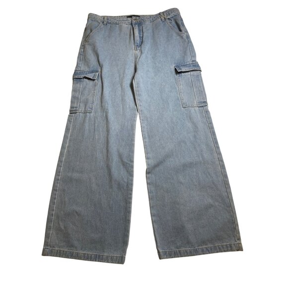 Cali 1850 High Rise Straight Leg Cargo Jeans W/ Pockets Light Wash Denim, 13 - Picture 2 of 7